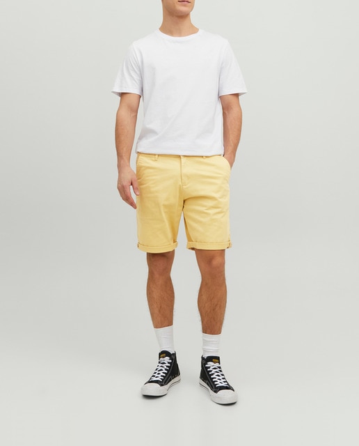 Imagen 0 de Bermuda lisa de hombre