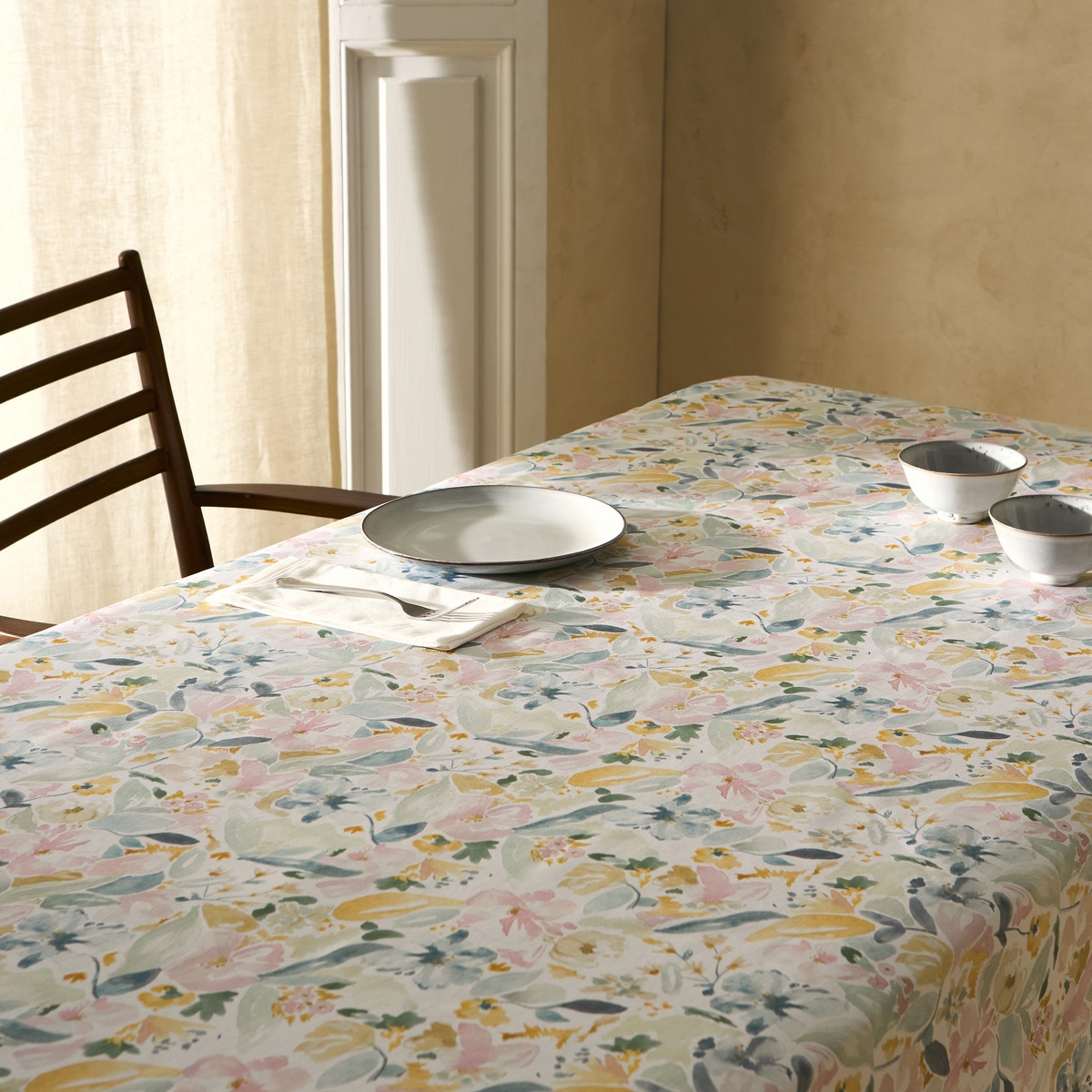 Toalha de Mesa Antinódoas Resinada Juliet Multicolor-1