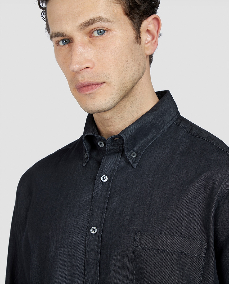 Camisa de Manga Comprida com Bolso no Peito Preto-3