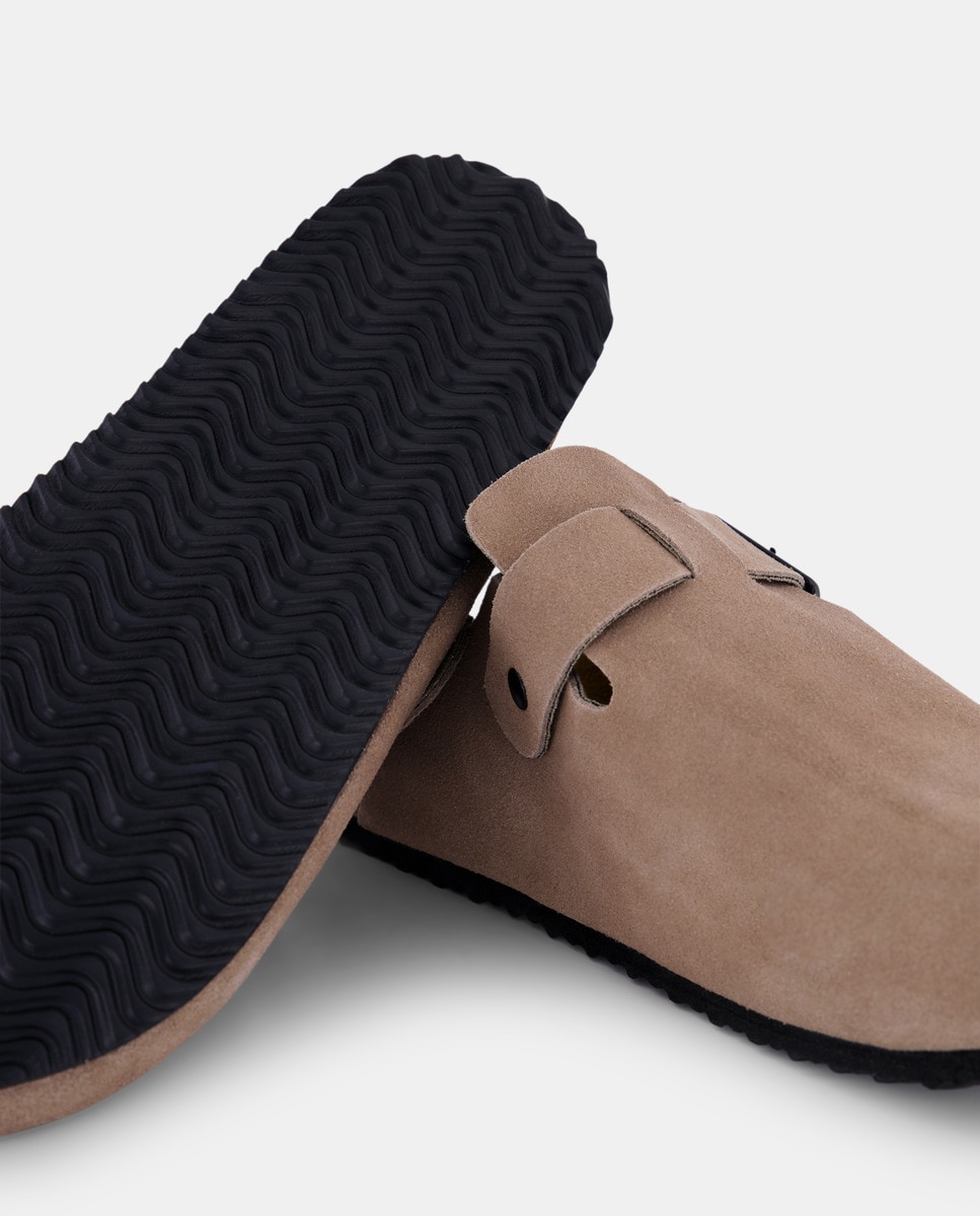 Zueco de hombre serraje con piso de goma Topo-5