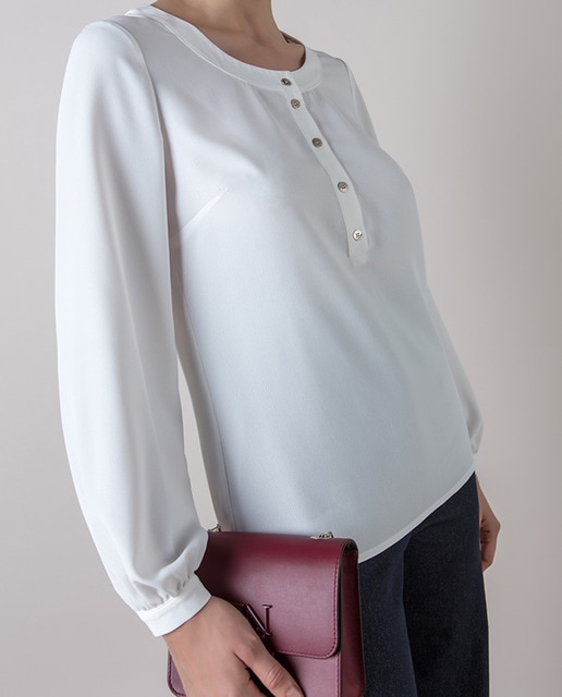 Imagen 0 de Blusa de mujer lisa con botones