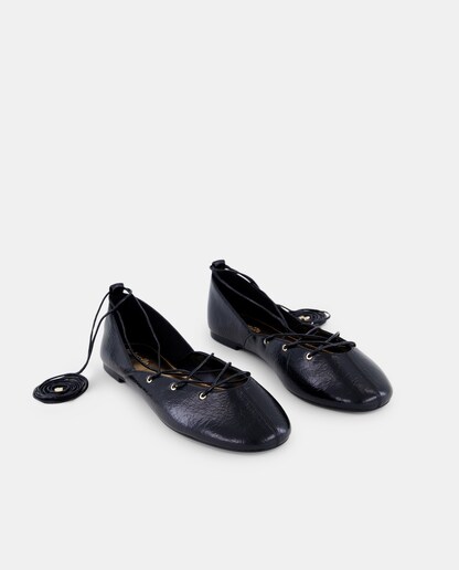 Imagen 0 de Zapatos planos tipo bailarinas de mujer