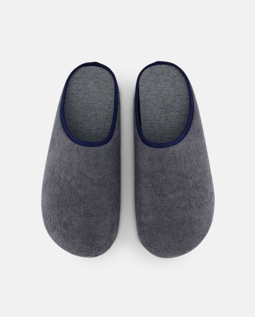 Zapatilla de casa hombre de rizo con piso de goma Gris oscuro-4