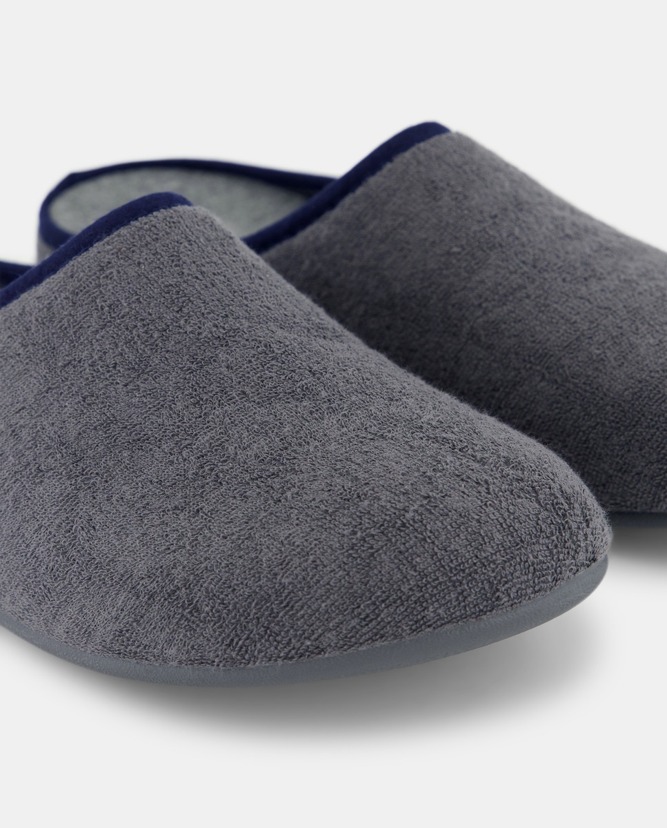 Zapatilla de casa hombre de rizo con piso de goma Gris oscuro-5