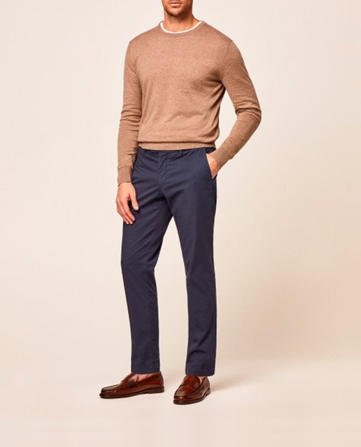 Imagen 0 de Pantalón chino de hombre de algodón elástico ultraligero.