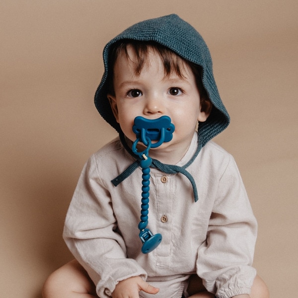 Kllammer-Brosche Silikonkugel für den Schnuller in Grün 1 Einheit