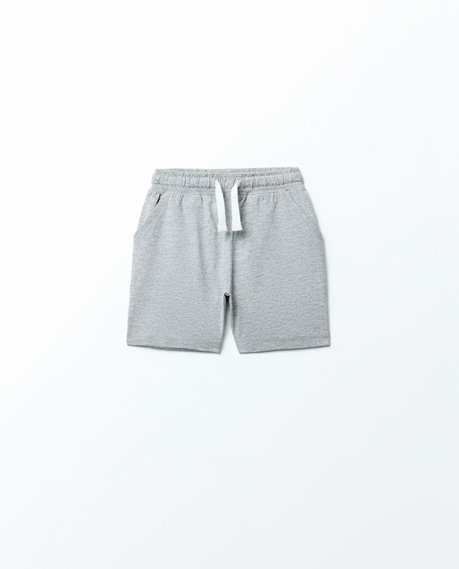 Imagem 0 de Bermudas Básicas