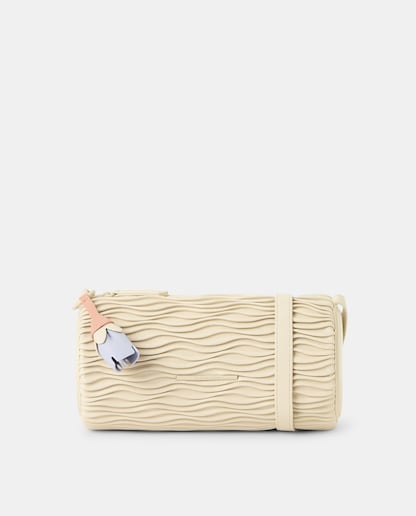 Imagen 0 de Bolso de hombro plisado