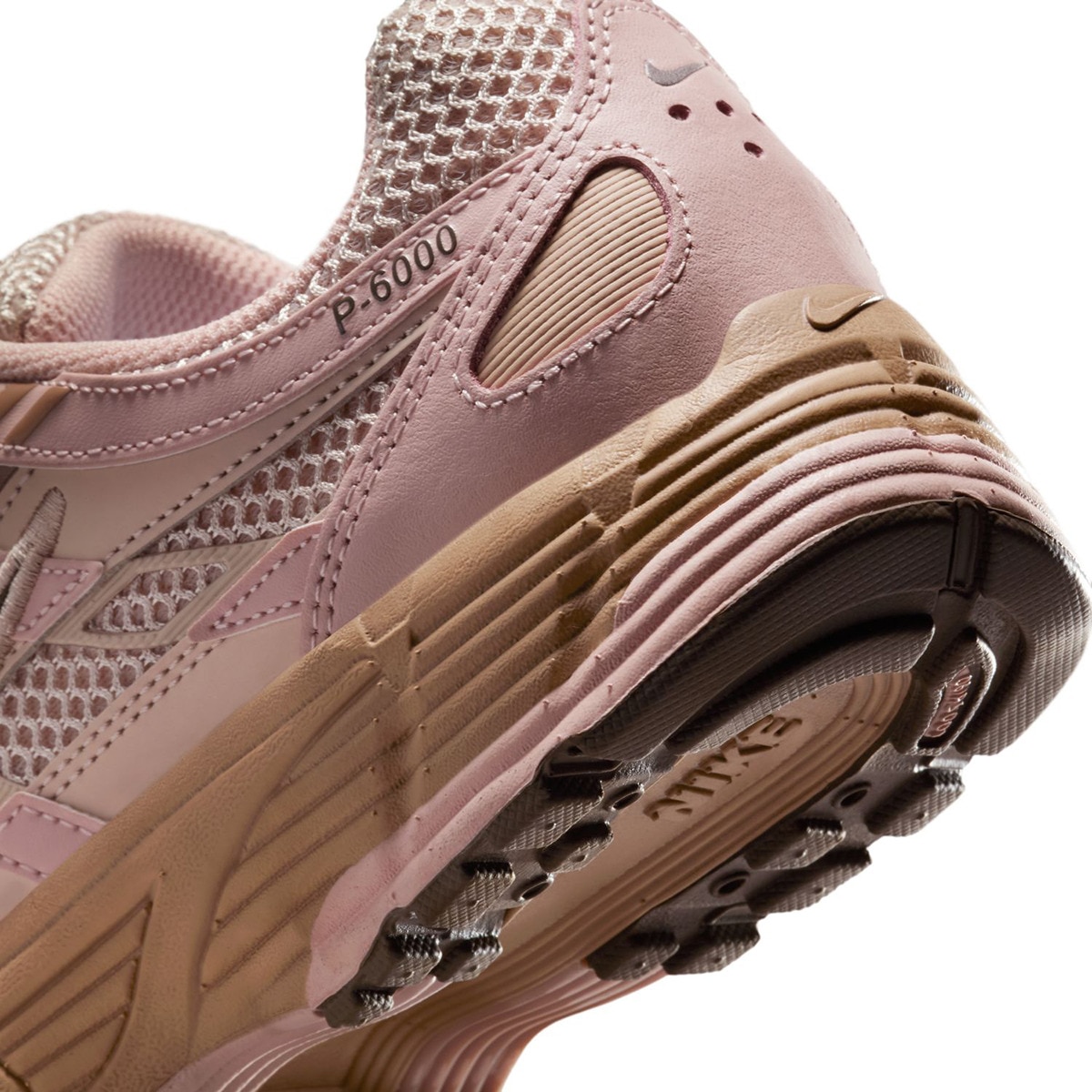 Sapatilhas Casual de Mulher W P-6000 SE Castanho-7