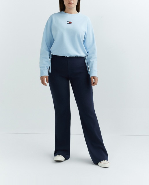 Imagen 0 de Leggings flare de mujer con logo