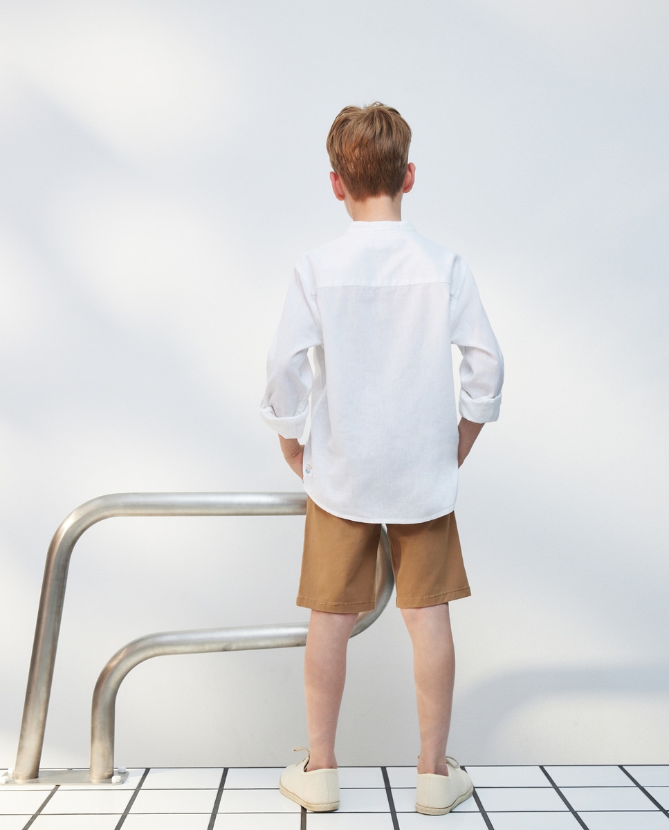 Camisa com Gola à Padre Branco-3