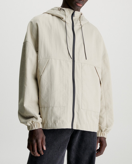 Imagen 0 de Cortavientos Hombre de sarga de nailon con capucha ajuste relaxed