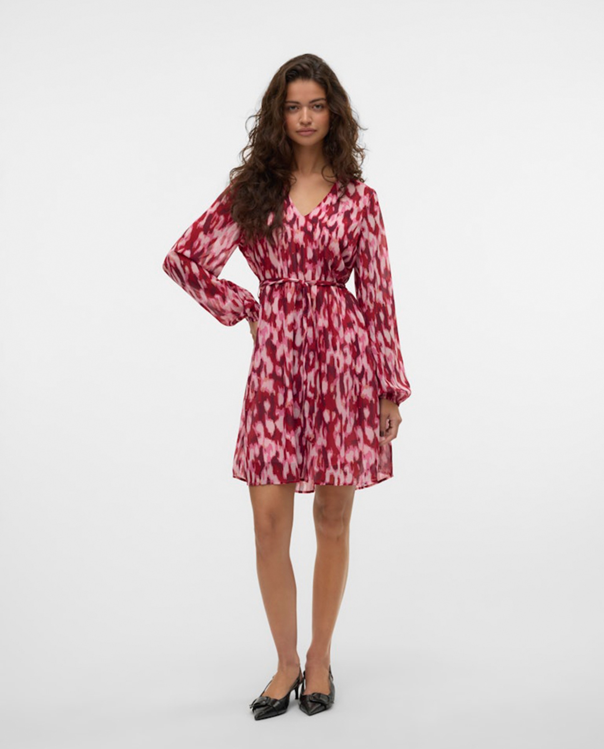 Vestido Curto em Tecido Vaporoso Fúcsia-1