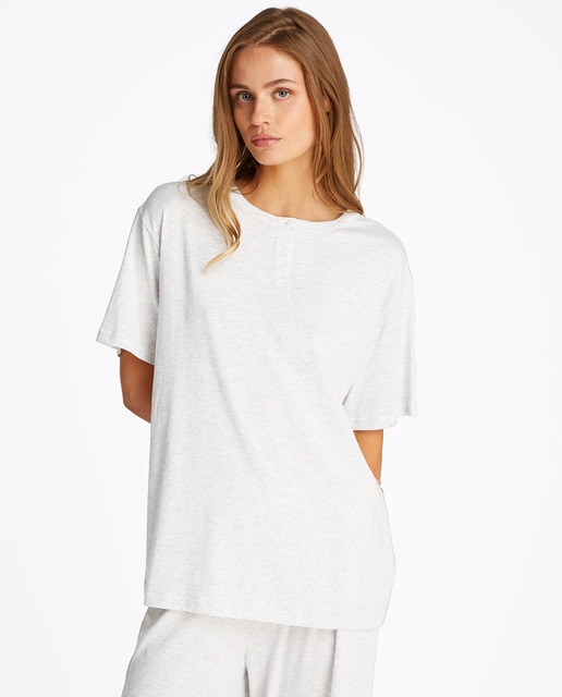 Imagem 0 de T-shirt de Modal com Meia Carcela de Botões