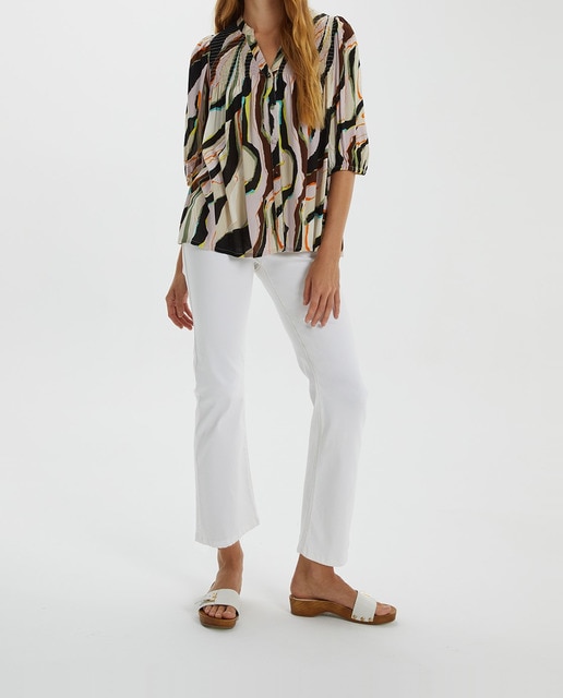 Imagen 0 de Blusa de mujer estampada cuello pico manga caída