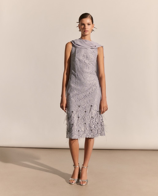 Imagem 0 de Vestido curto com renda