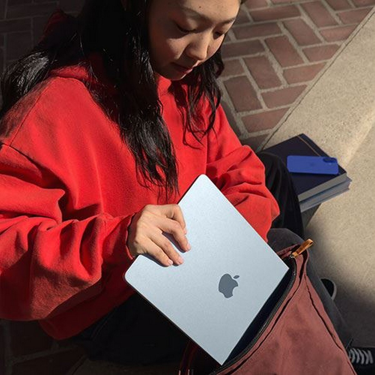 MacBook Air 13'' (2025), M4, CPU 10-core, RAM 24GB, 512GB SSD, GPU 10-core - Midnight 8
