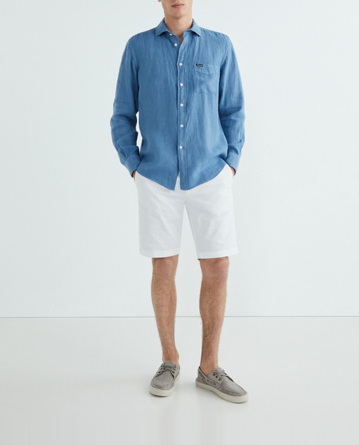 Imagen 0 de Bermuda de hombre lisa de algodón blanca