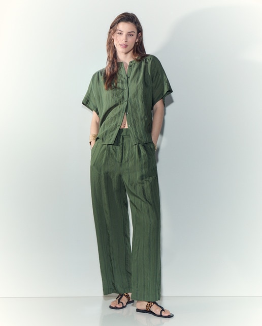 Imagen 0 de Pantalón de mujer ancho rayas