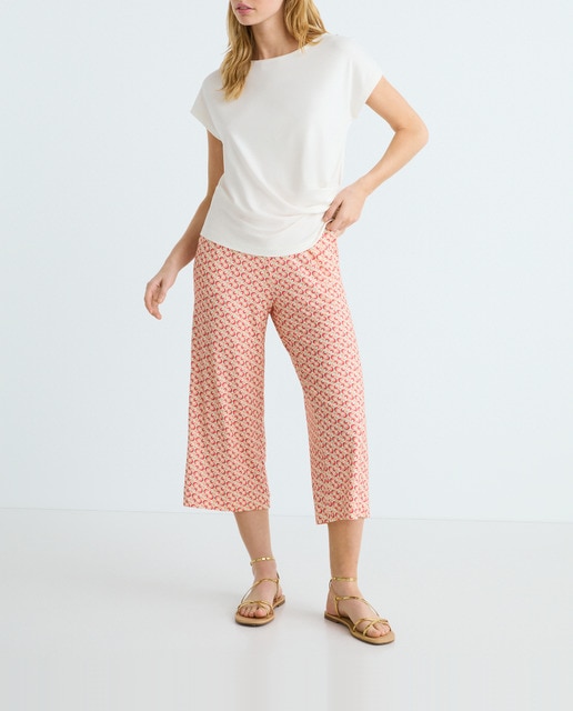 Imagen 0 de Pantalón tobillero ancho con bolsillos mujer