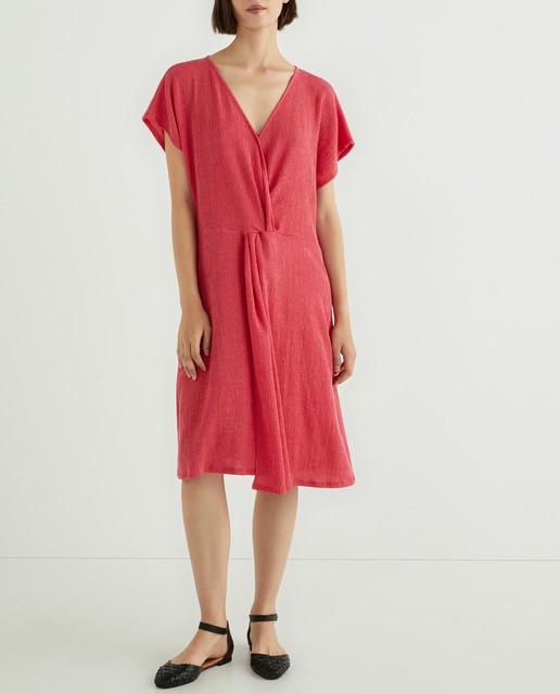 Imagen 0 de Vestido con cuello pico