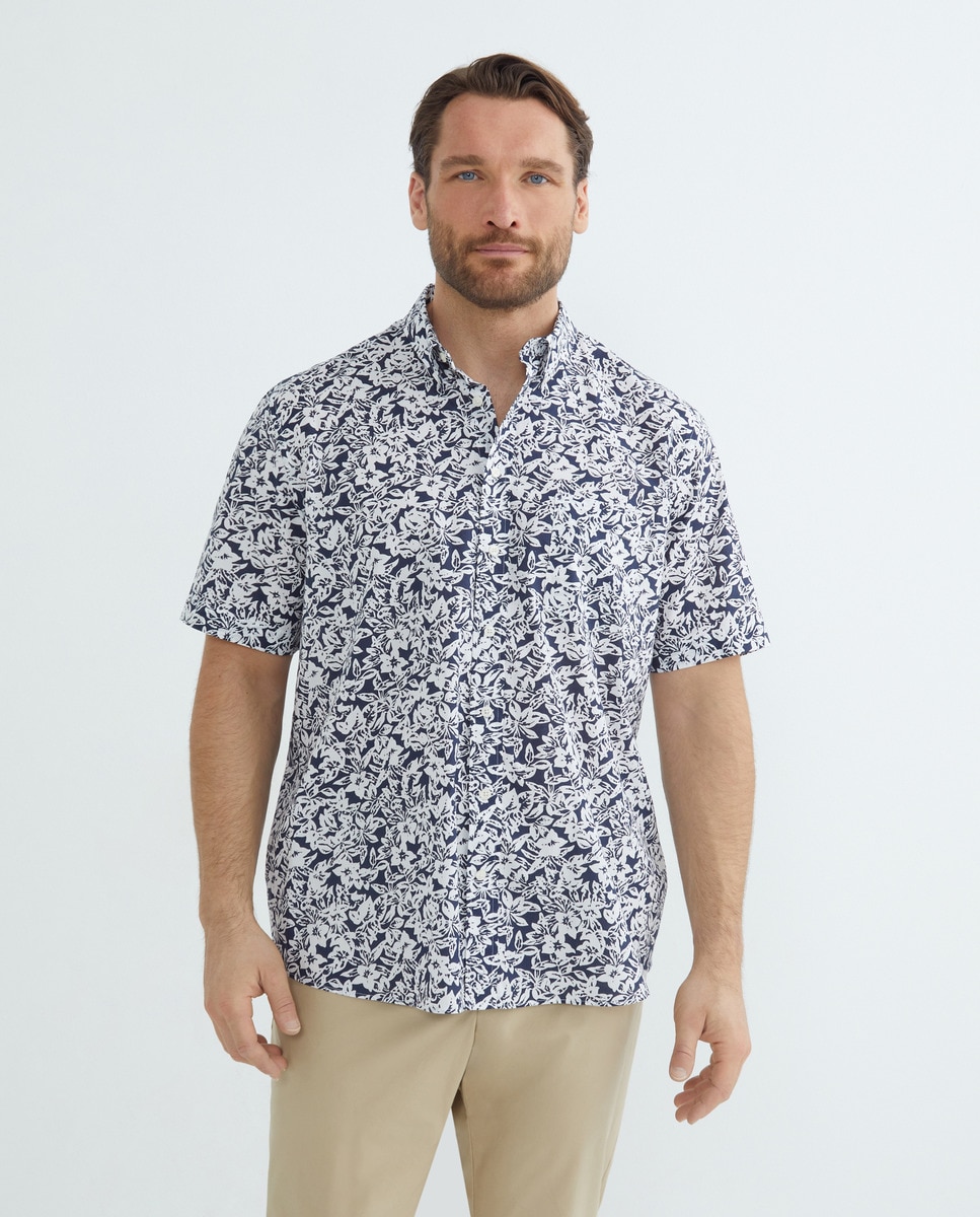 Camisa Tamanhos Grandes Estampada com Manga Curta Azul-claro-1