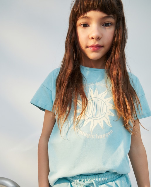 Imagem 0 de T-shirt de Manga Curta com Estampado Posicional Water and Rubber Print.