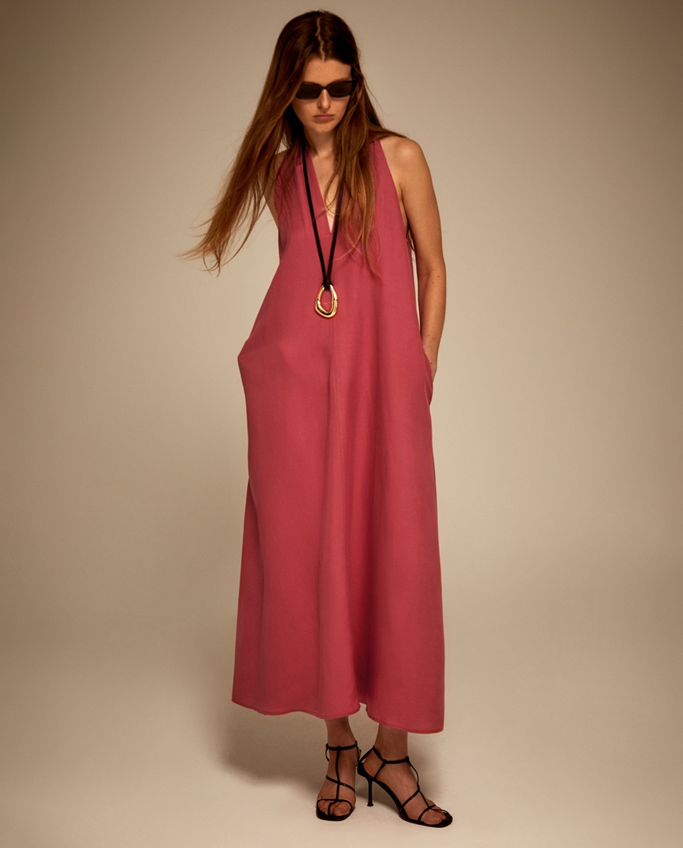 Vestido com Nó nas Costas Rosa-1