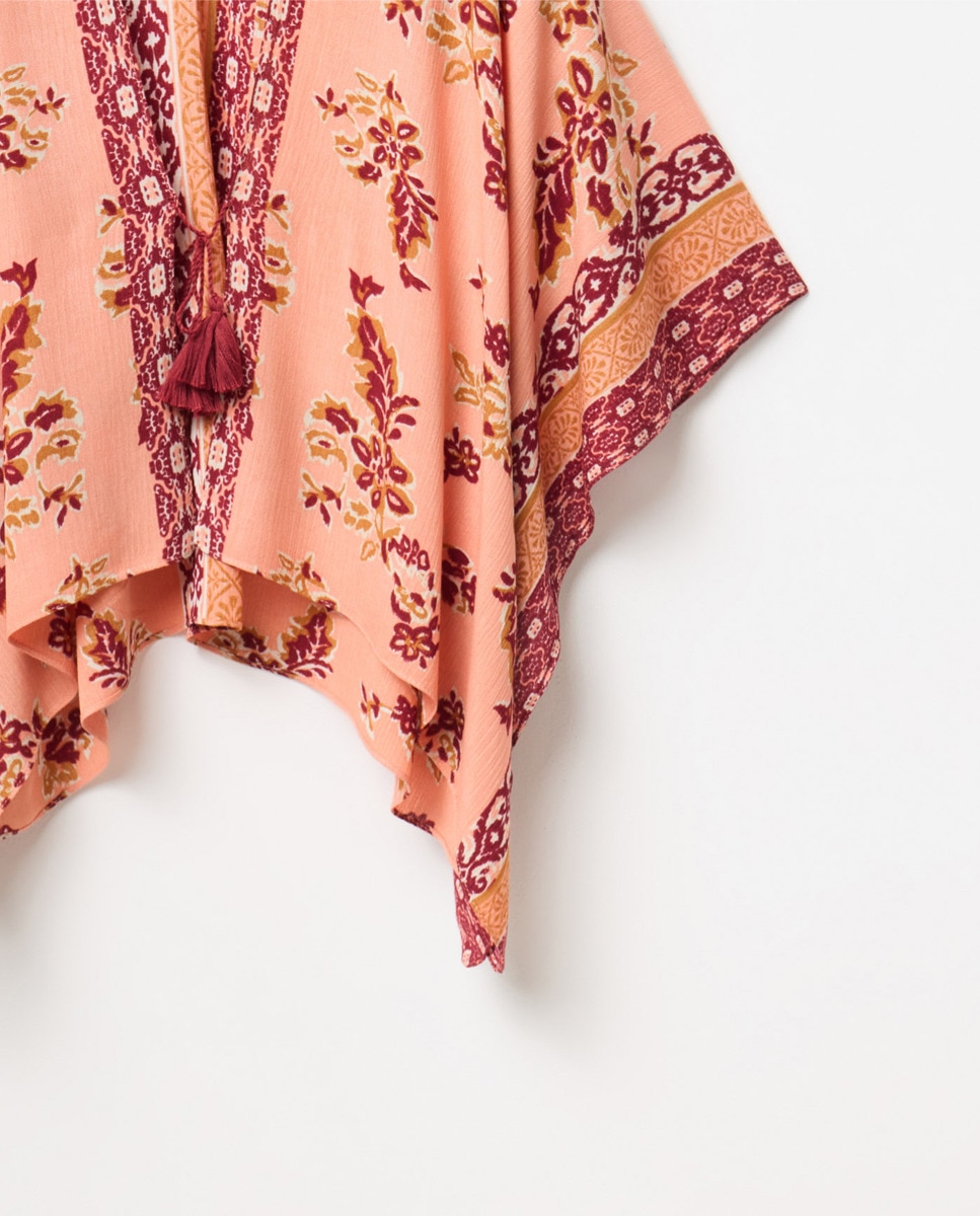 Kimono Ondulado com Borlas Salmão-3