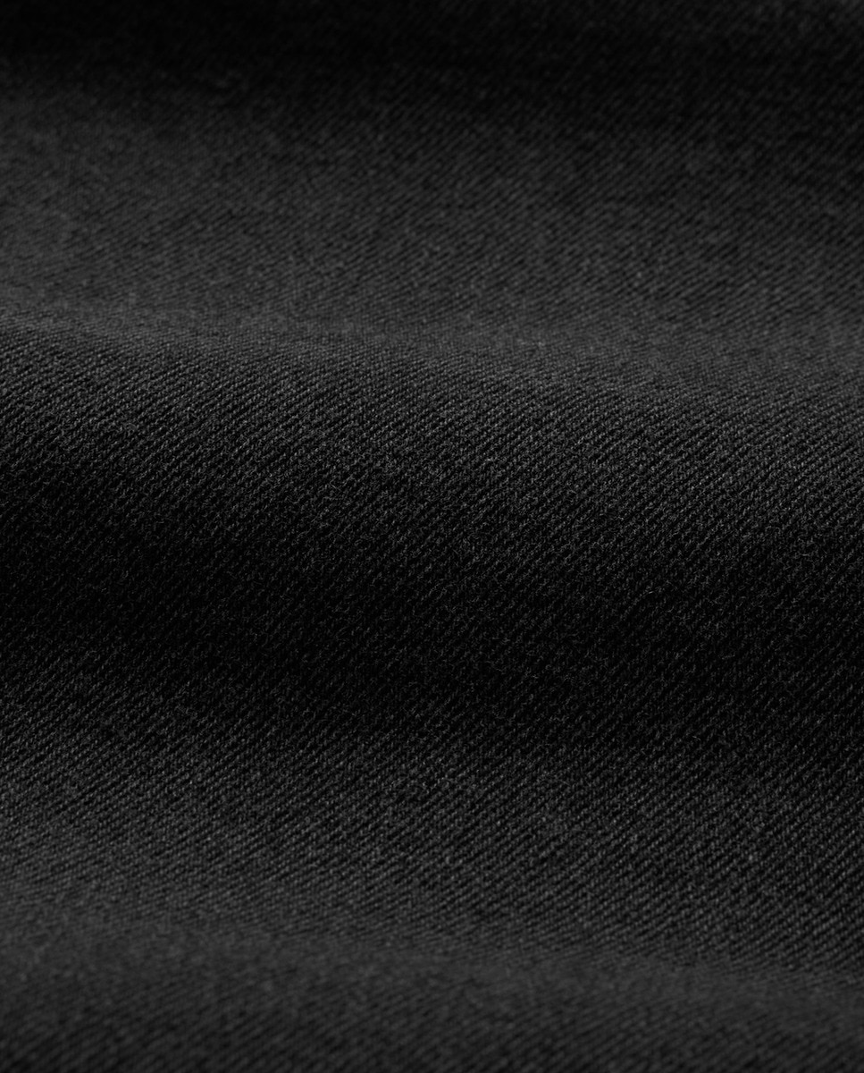 Jeans Relaxed de Perna Larga Preto-5