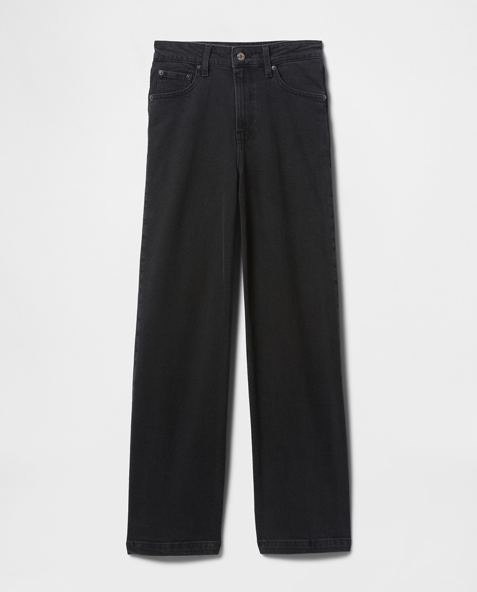 Jeans Relaxed de Perna Larga Preto-4