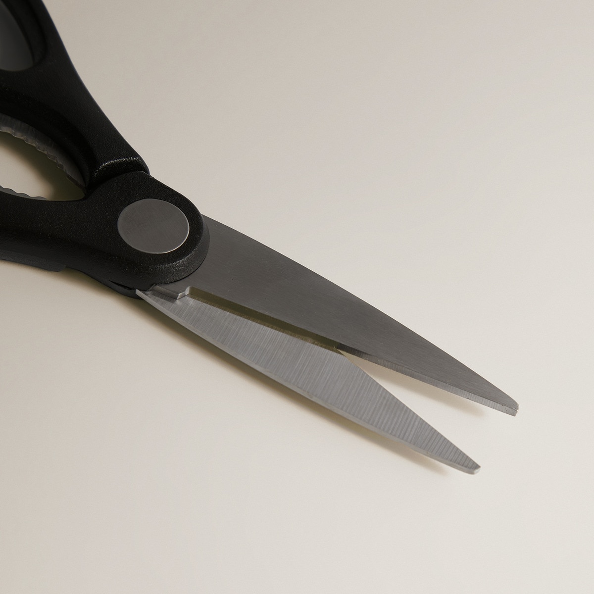 Tesoura de cozinha multiusos O Nosso Melhor Preço - El Corte Inglés Preto-2
