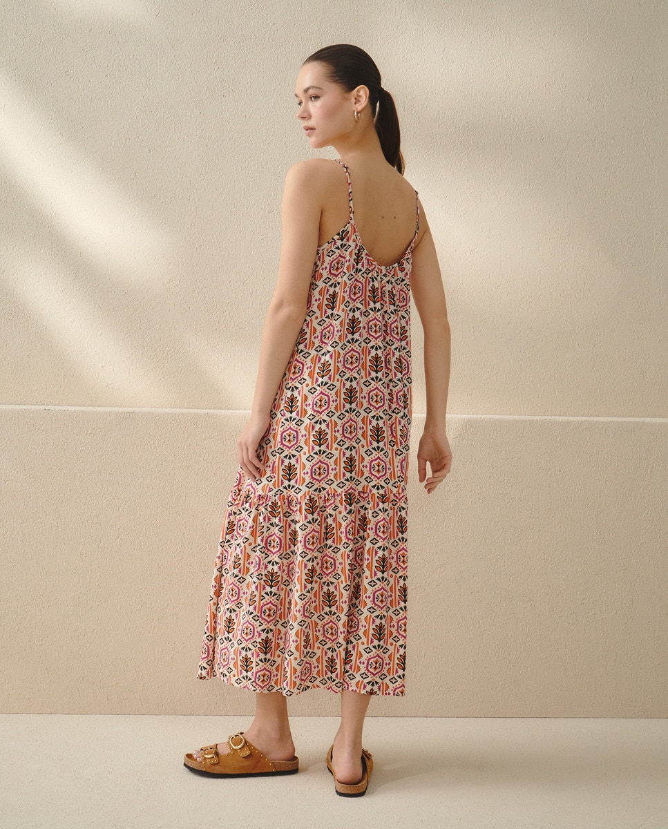 Vestido Comprido com Estampado Étnico Castanho-3