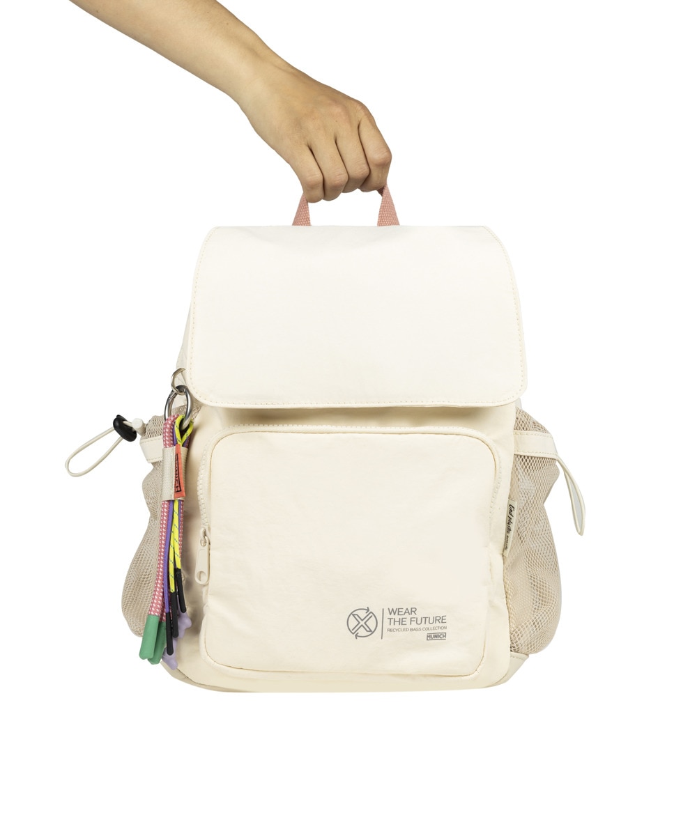 Mochila Fabricada em Poliamida Reciclada Nude-5