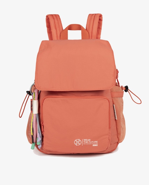 Imagem 0 de Mochila Fabricada em Poliamida Reciclada