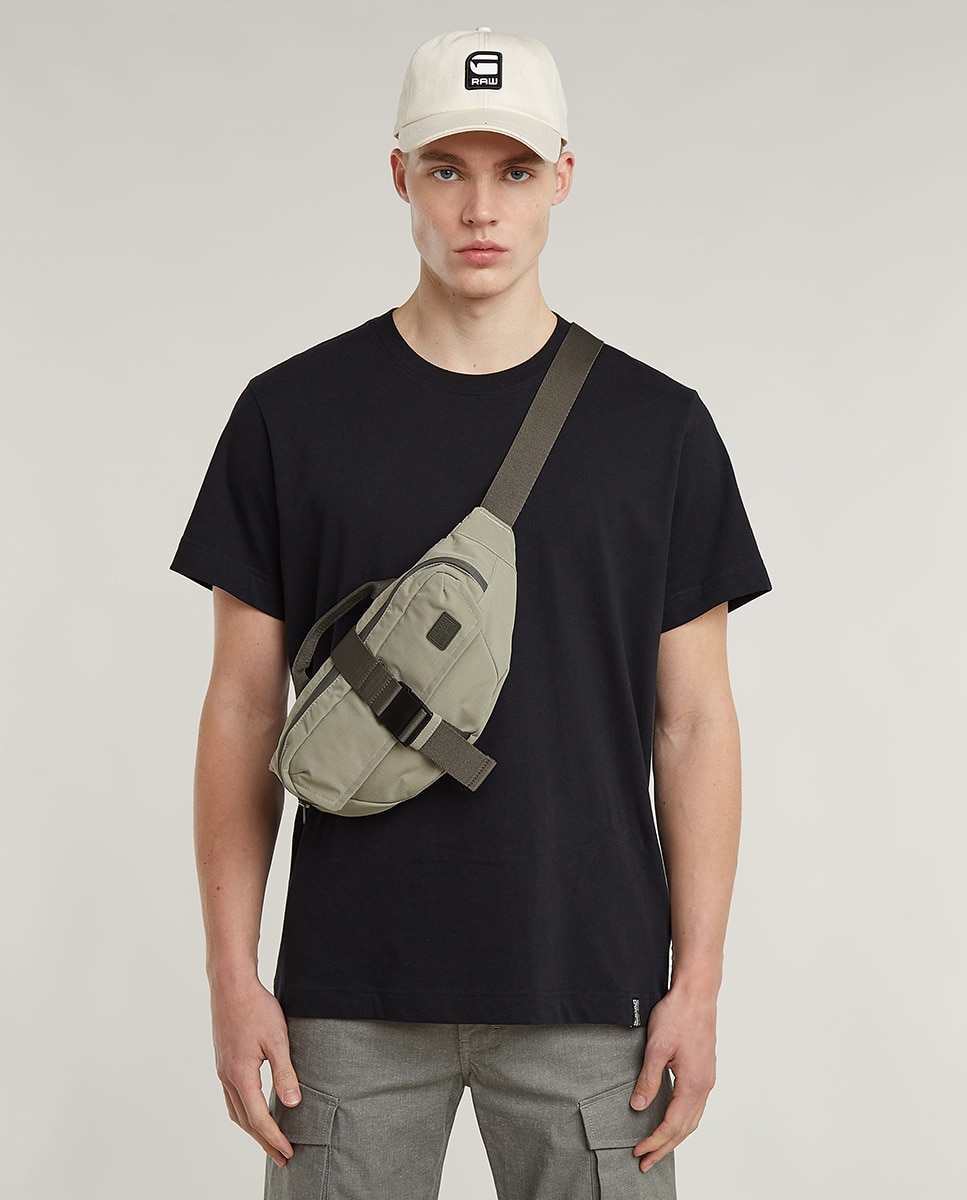 Bolsa de Cintura com Fecho de Correr e Fecho Duplo com Fivela Caqui-2