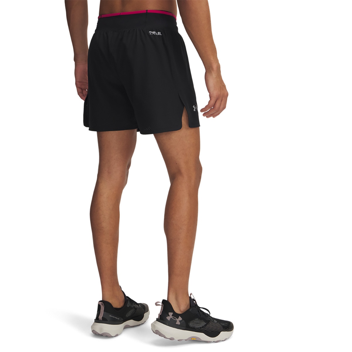 Calções de Homem UA Trail Run Lauch Shorts Preto-2