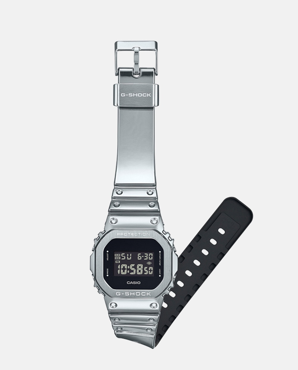 Reloj de hombre Fine Metallic Series GM-5600YM-8ER Digital de silicona Plata-3