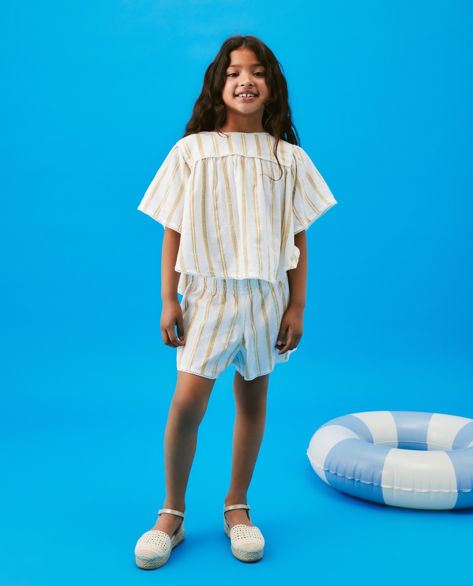 Bermudas com Elásticos Branco-1