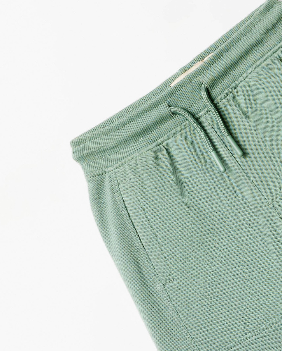 Bermudas Básicas de Piqué Verde-2
