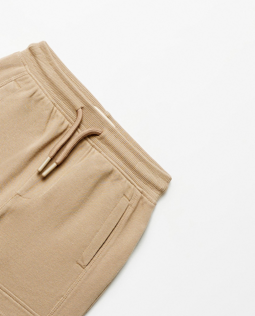 Bermudas Básicas de Piqué Castanho-2