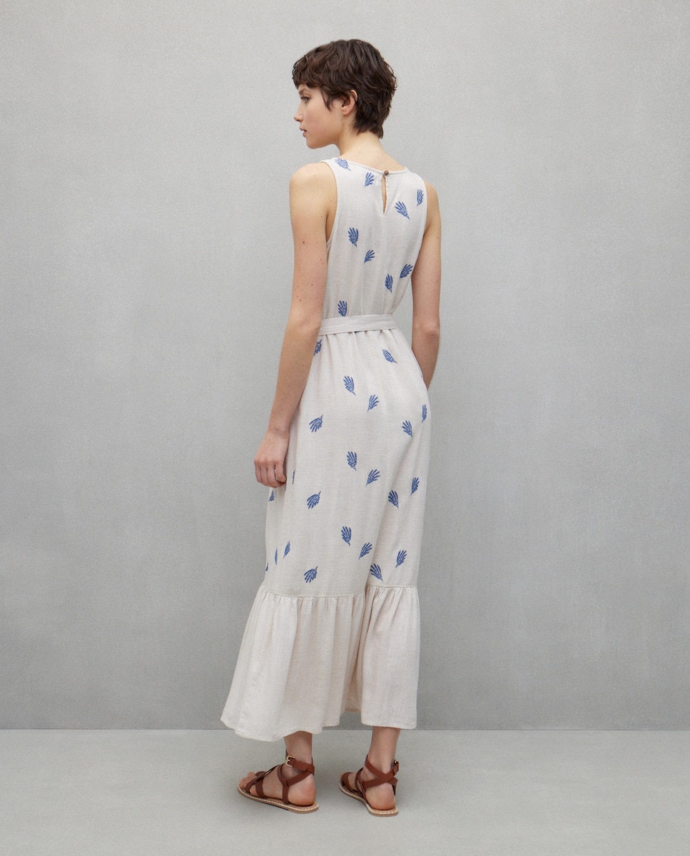 Vestido sem Mangas Bordado Bege-3