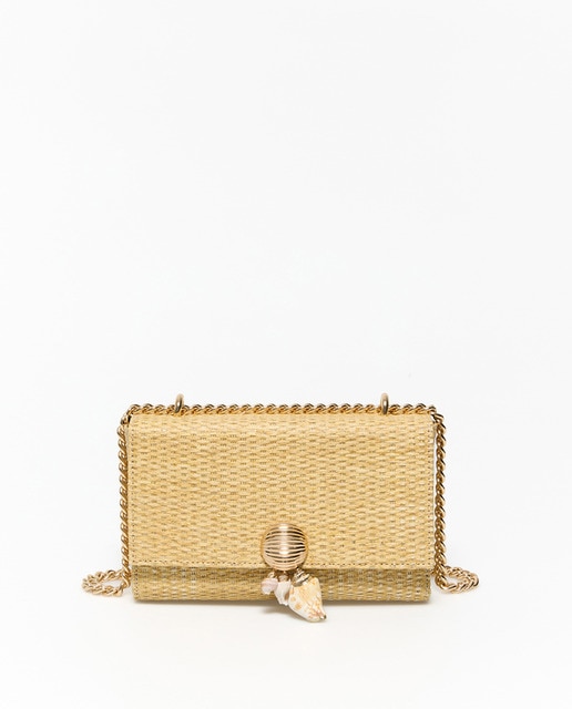 Imagen 0 de Crossbody rafia conchas
