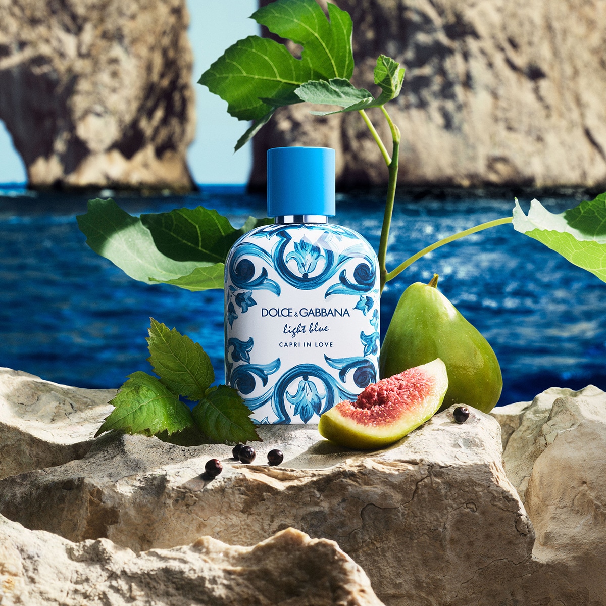 Light Blue Capri in Love Pour Homme Eau de Parfum 6