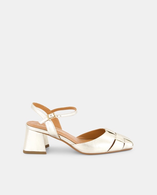 Imagem 0 de Sapatos de Salto Tipo Sandálias