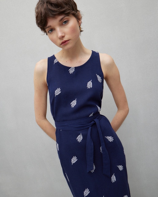 Imagem 0 de Vestido sem Mangas Bordado