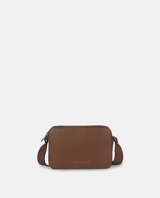 Imagem 0 de Mala Crossbody em Pele Lisa com Alça de Tiracolo Larga