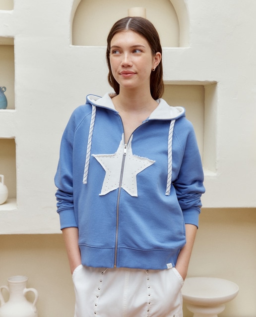 Imagem 0 de Sweatshirt com Capuz Aberto, Mangas Raglã e Patch de Estrela à Frente