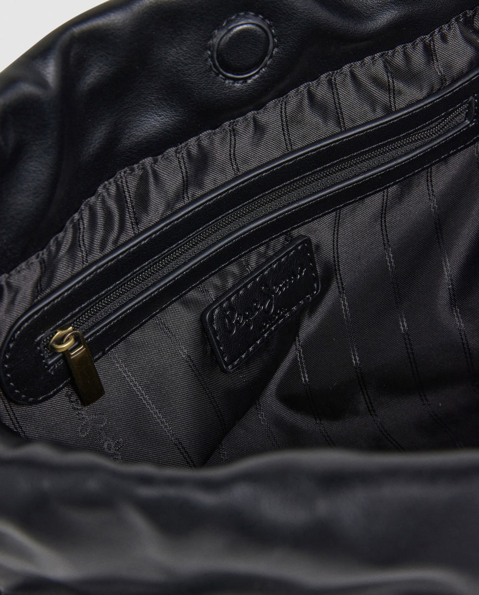Mala Hobo Giselle com Corrente Metálica Preto-5