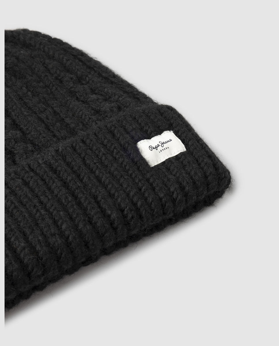 Gorro de Malha com Padrão Espinha de Peixe Preto-3